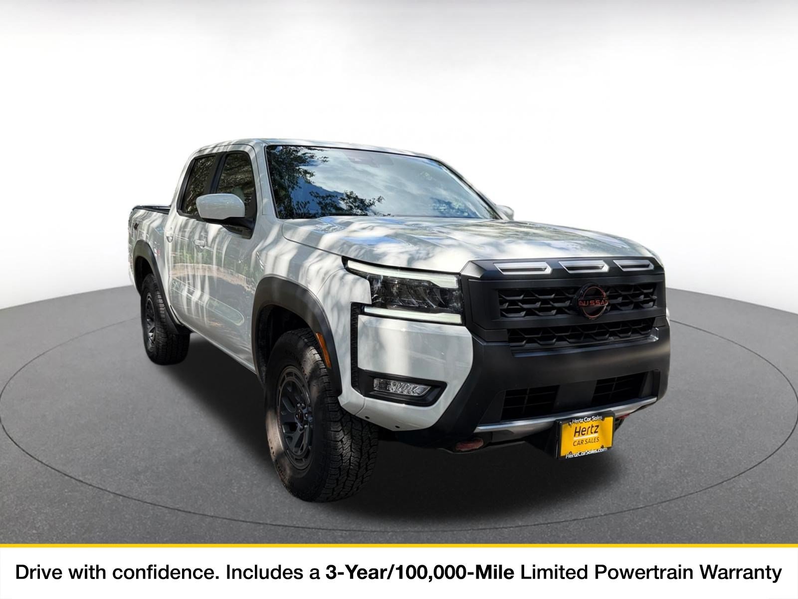 Used 2026 Nissan Frontier PRO-4X AWD/4WD image 1