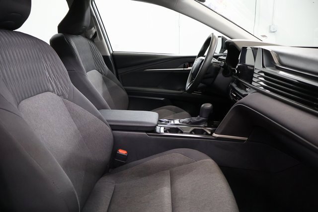 Used 2025 Toyota Camry LE FWD image 26