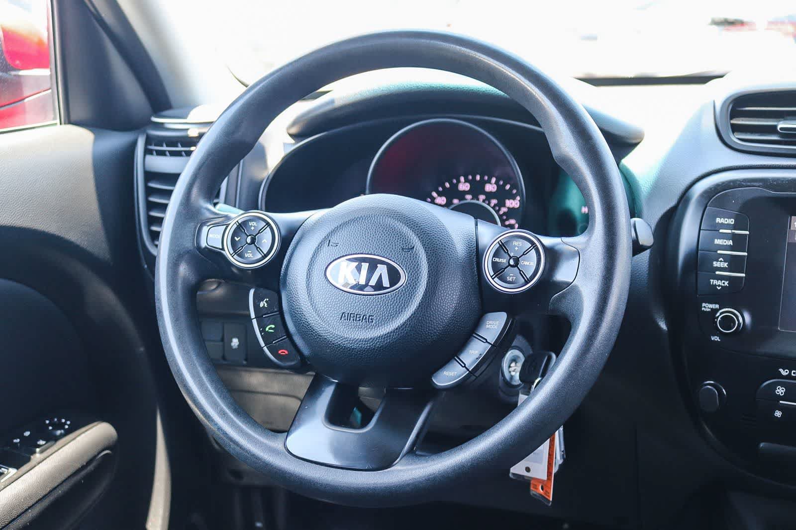 Used 2018 Kia Soul + FWD image 14