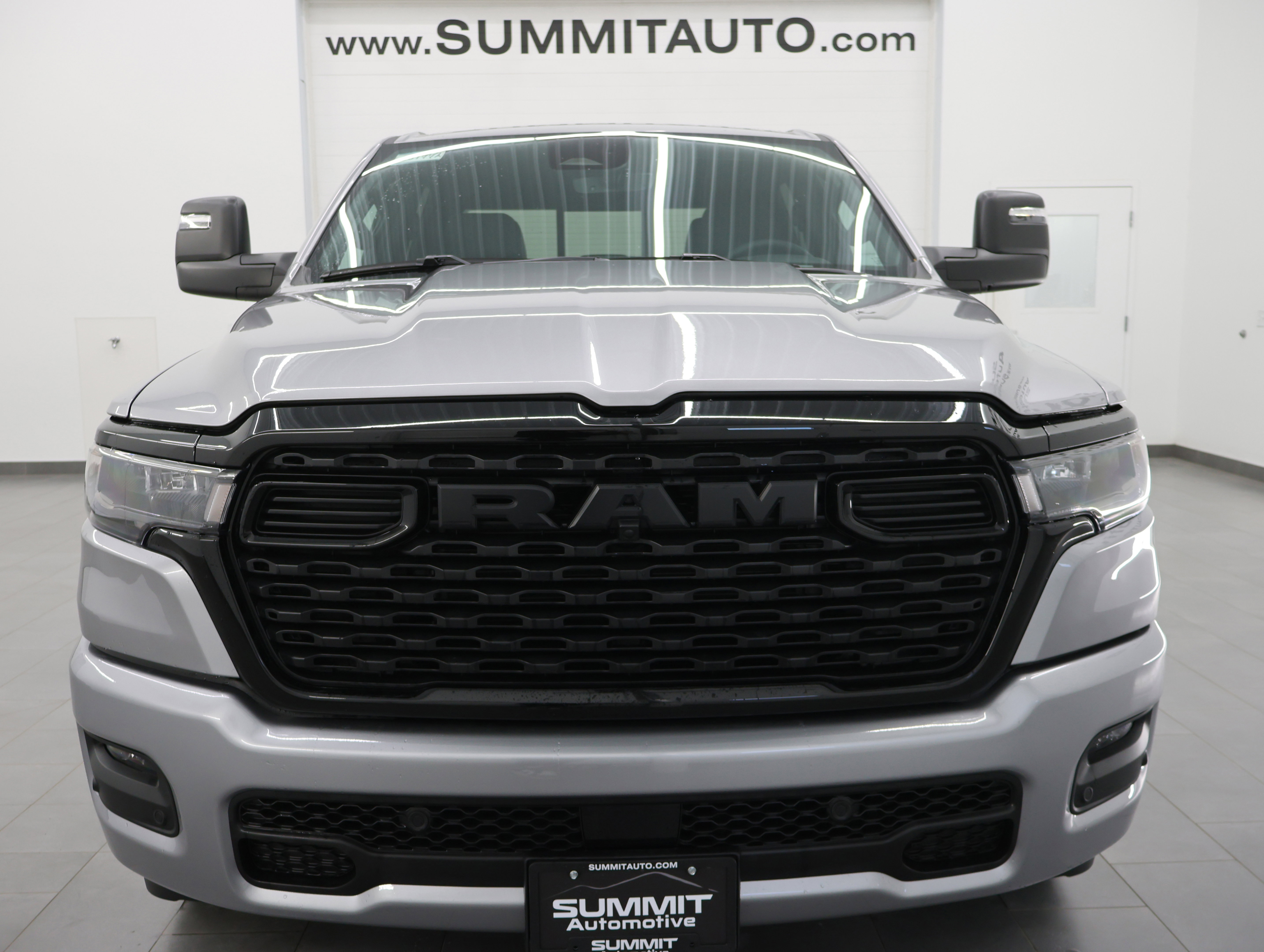 Used 2025 RAM 1500 Big Horn AWD/4WD image 21