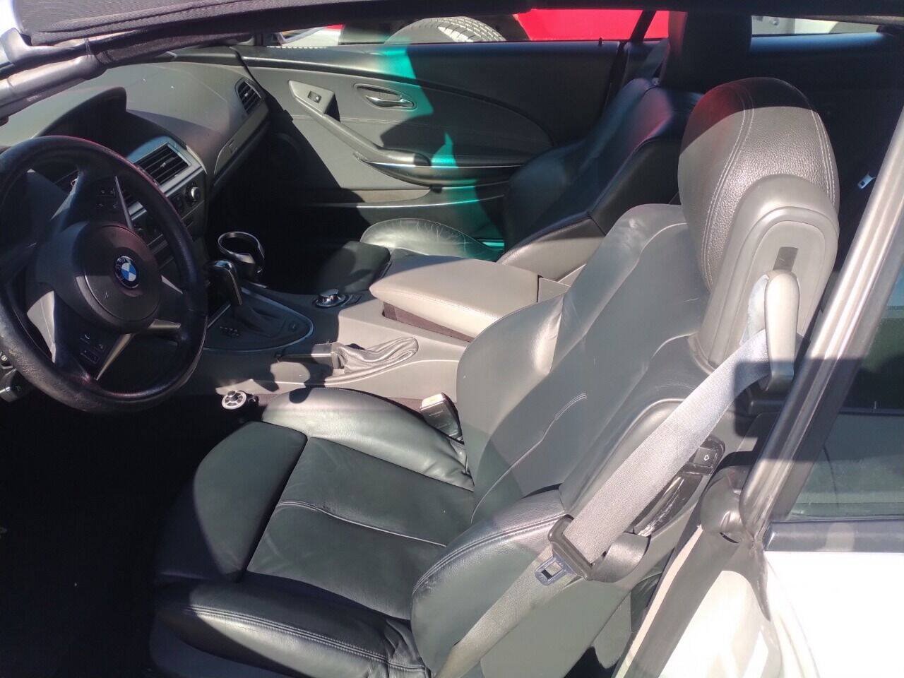 Used 2004 BMW 645Ci Convertible RWD image 7