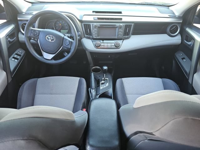 Used 2015 Toyota RAV4 XLE AWD/4WD image 11
