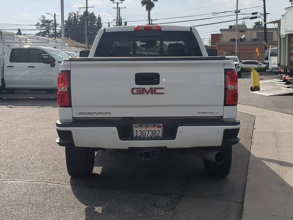 Used 2018 GMC Sierra 2500 Denali w/ Duramax Plus Package image 5