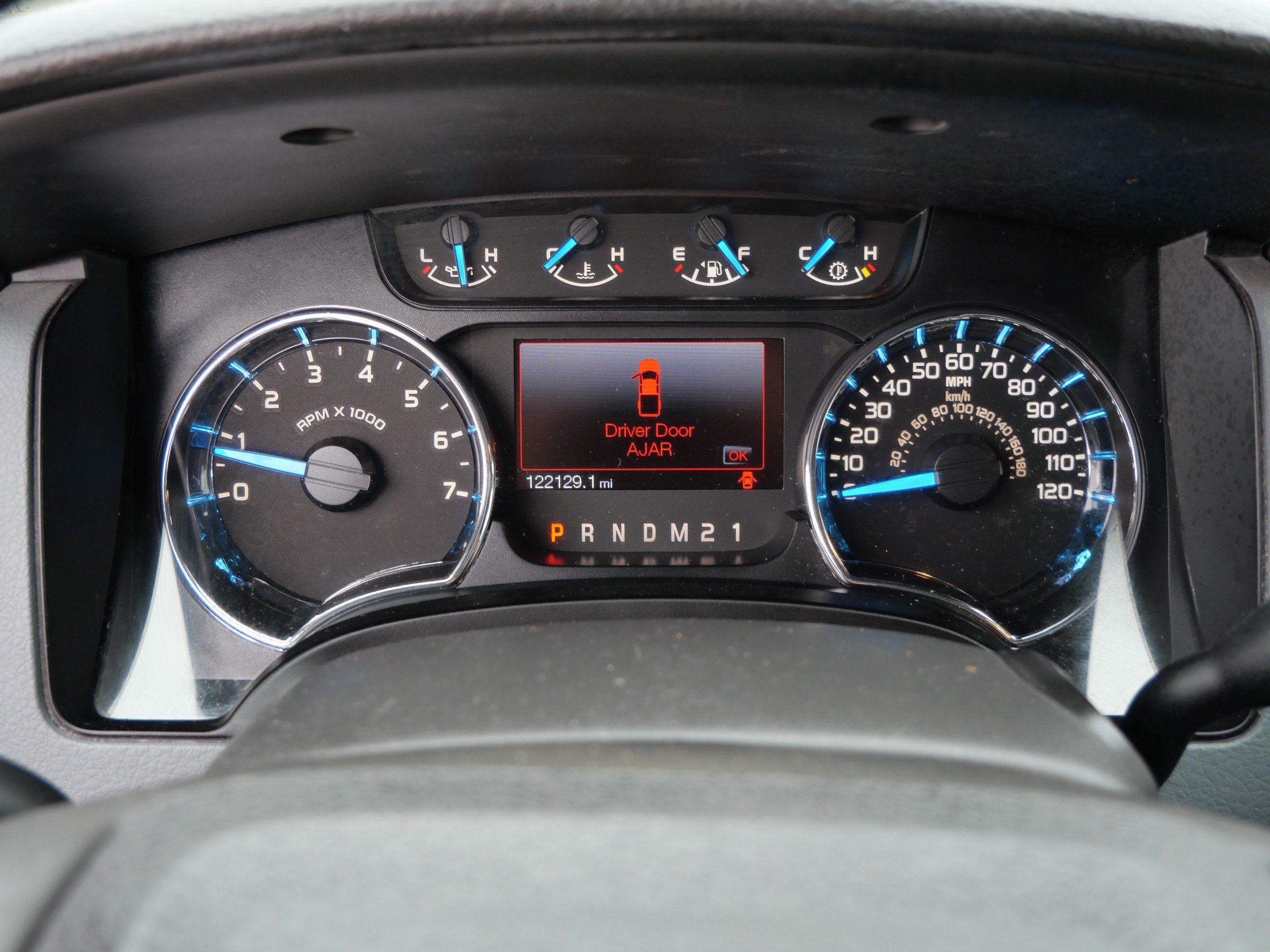 Used 2014 Ford F150 XLT w/ Equipment Group 302A Luxury AWD/4WD image 21