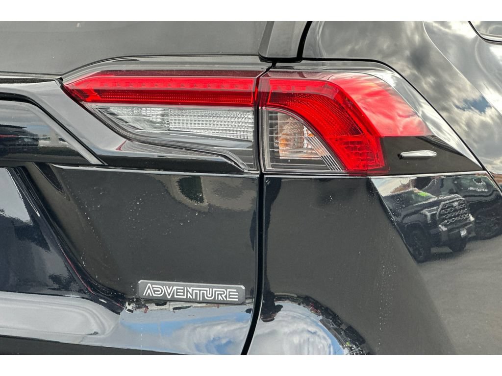 Used 2024 Toyota RAV4 Adventure AWD/4WD image 32