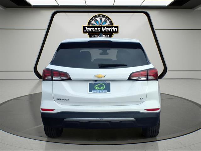 Used 2024 Chevrolet Equinox LT w/ LPO, Floor Liner Package image 5