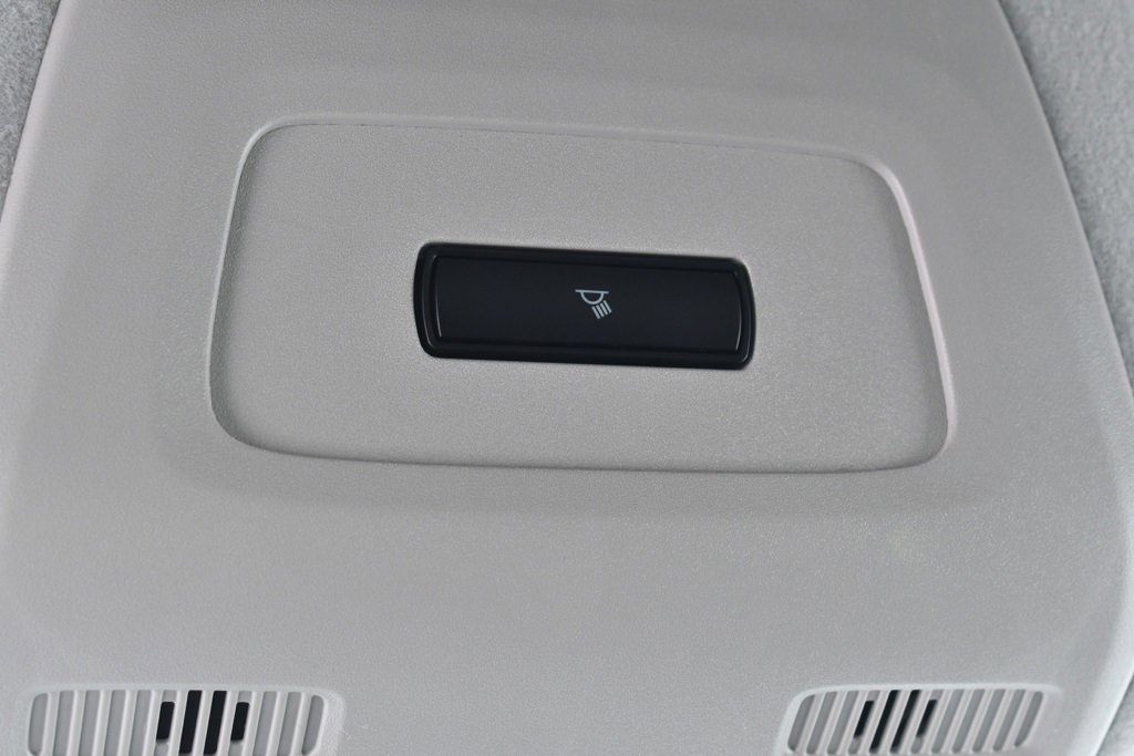 New 2026 Ford Transit 250 148 Medium Roof Extended AWD w/ Load Area Protection Package image 35