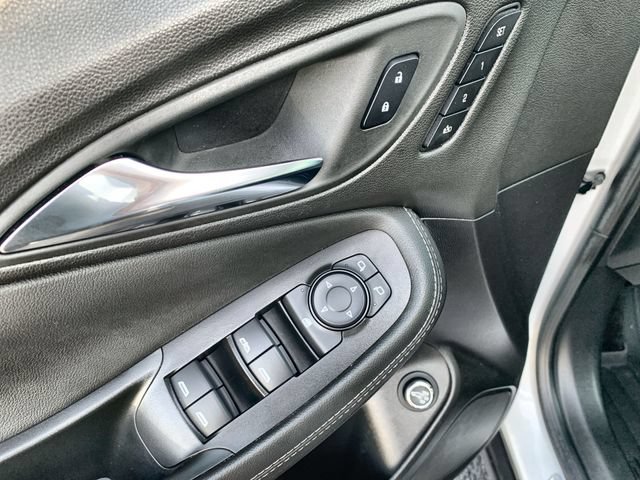 Certified 2023 Buick Encore GX Essence w/ Advanced Technology Package AWD/4WD image 23