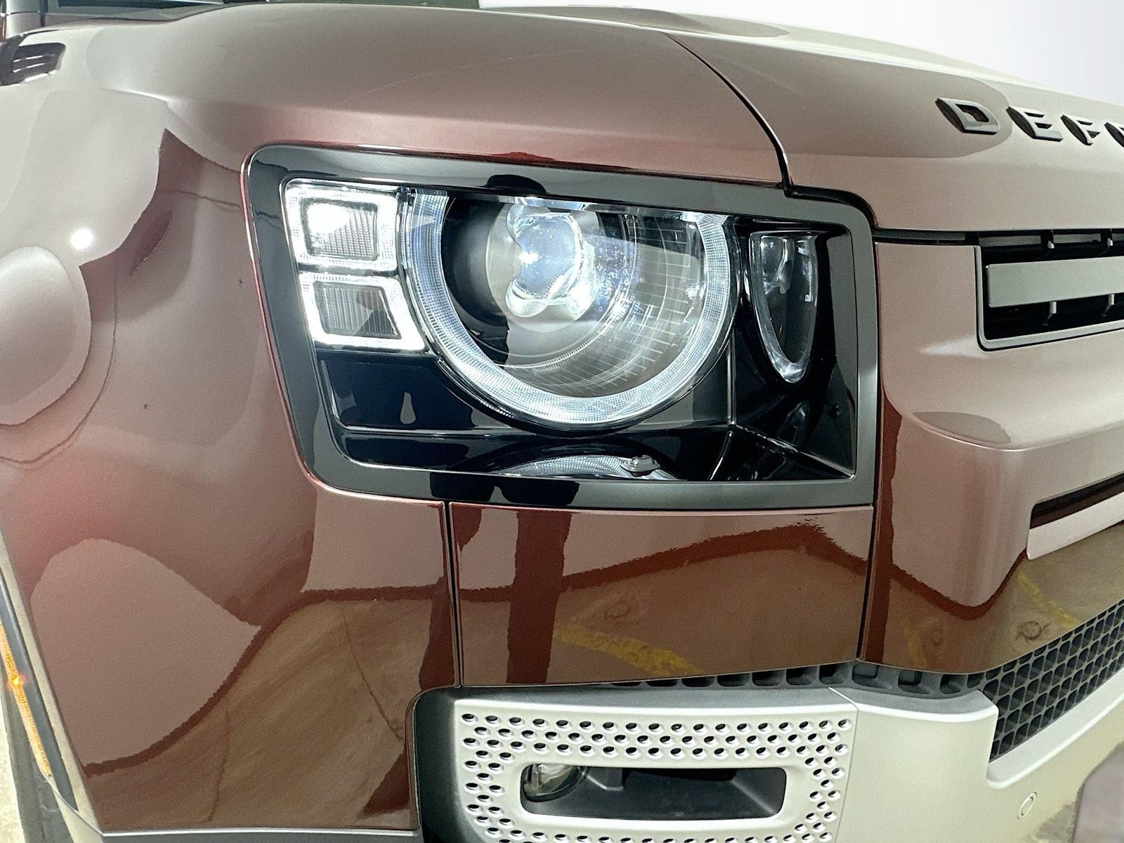 New 2025 Land Rover Defender 130 S AWD/4WD image 10