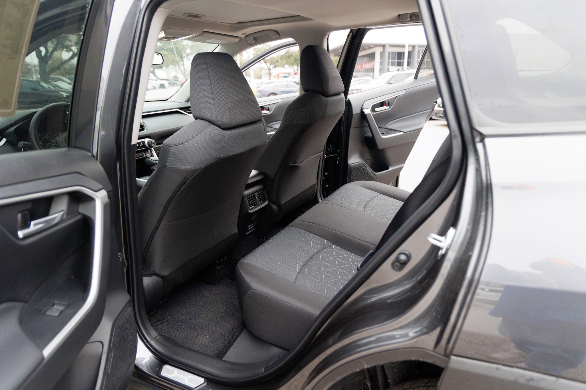 Certified 2025 Toyota RAV4 XLE image 37