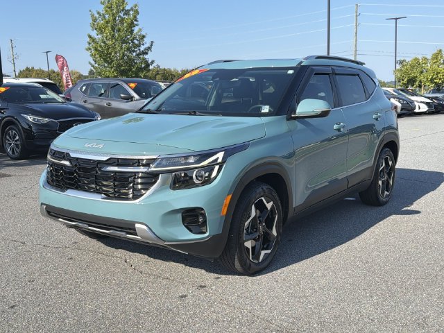 Used 2025 Kia Seltos EX w/ EX Sunroof Package FWD image 9