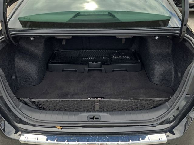 Certified 2023 Nissan Altima 2.5 SR w/ SR Premium Package image 10