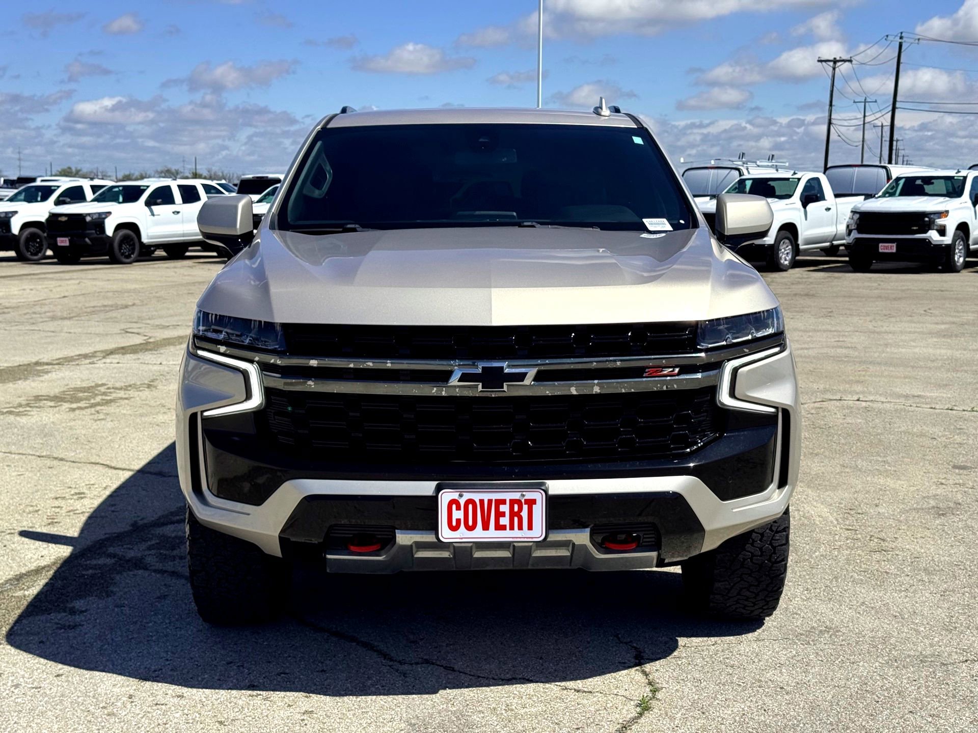 Used 2022 Chevrolet Suburban Z71 AWD/4WD image 3