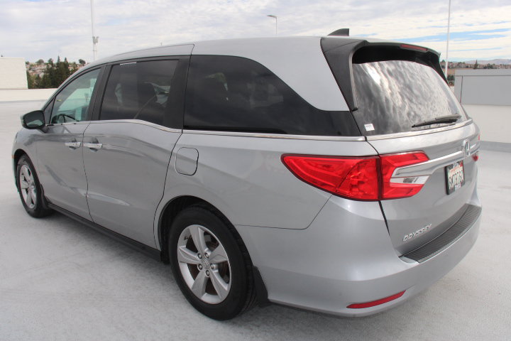 Used 2019 Honda Odyssey EX image 5