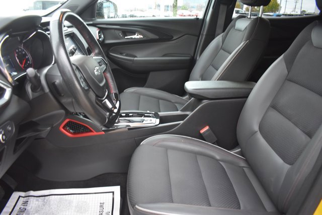 Used 2023 Chevrolet TrailBlazer RS w/ Sun and Liftgate Package image 15