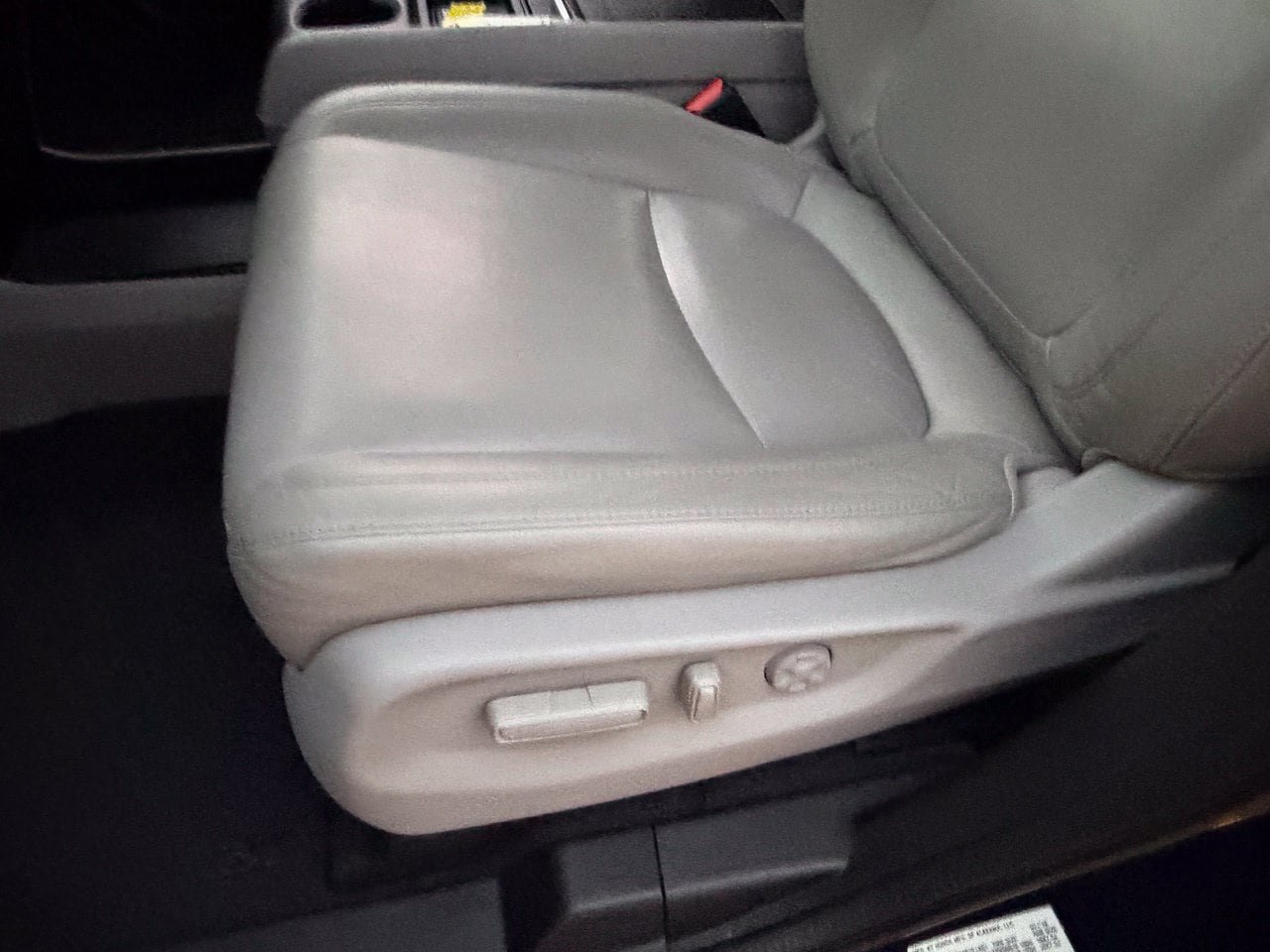 Used 2018 Honda Odyssey EX-L image 27