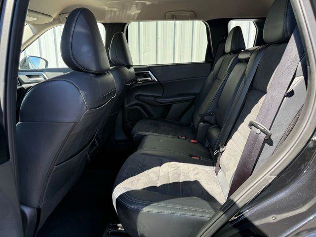 Used 2024 Mitsubishi Outlander Ralliart AWD/4WD image 5