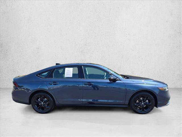 Used 2025 Honda Accord SE image 4