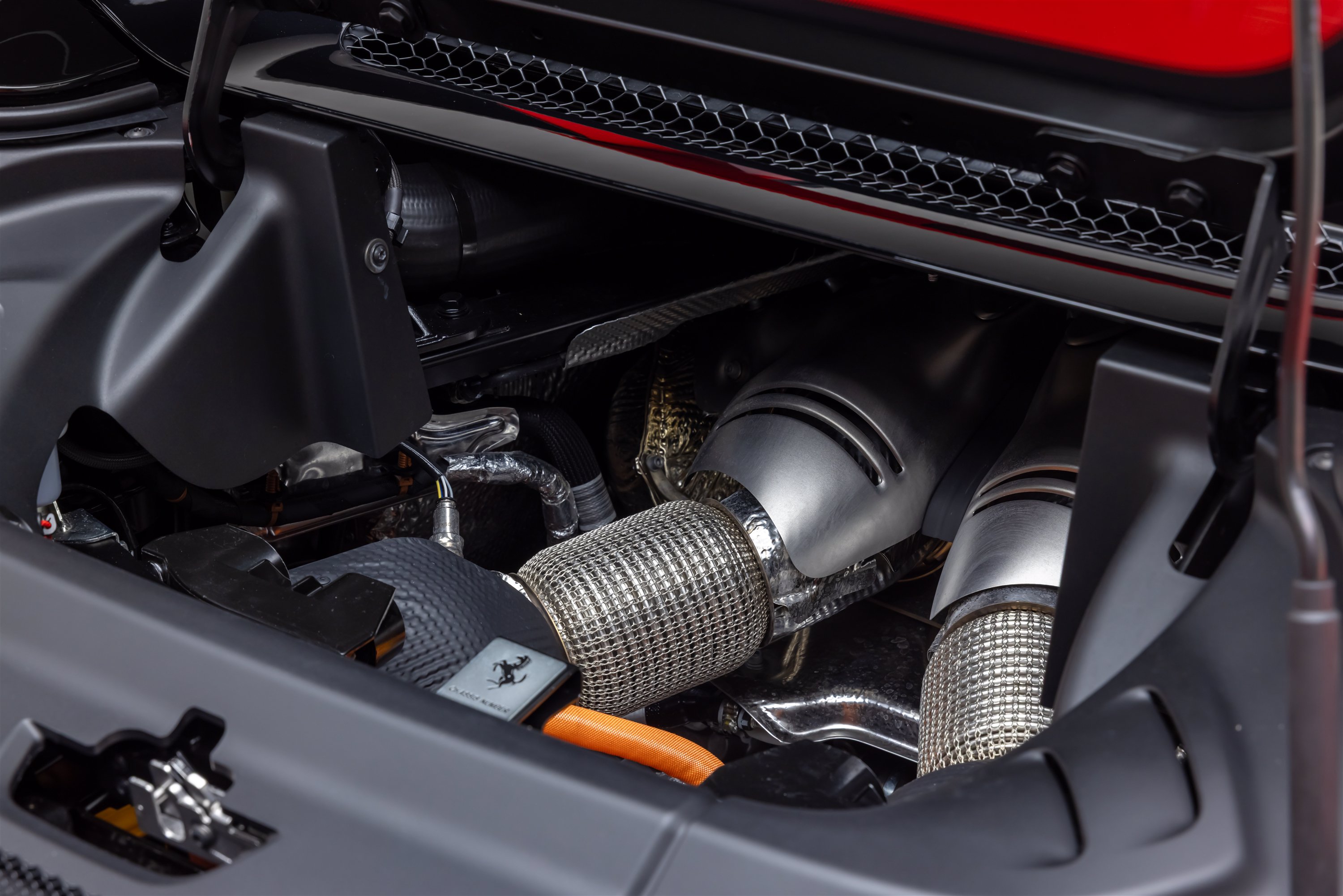 Used 2026 Ferrari 296 GTS RWD image 33