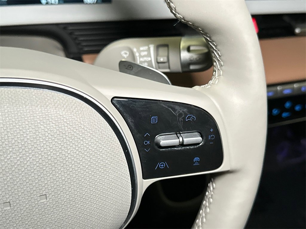 Used 2024 Hyundai Ioniq 5 Limited image 29