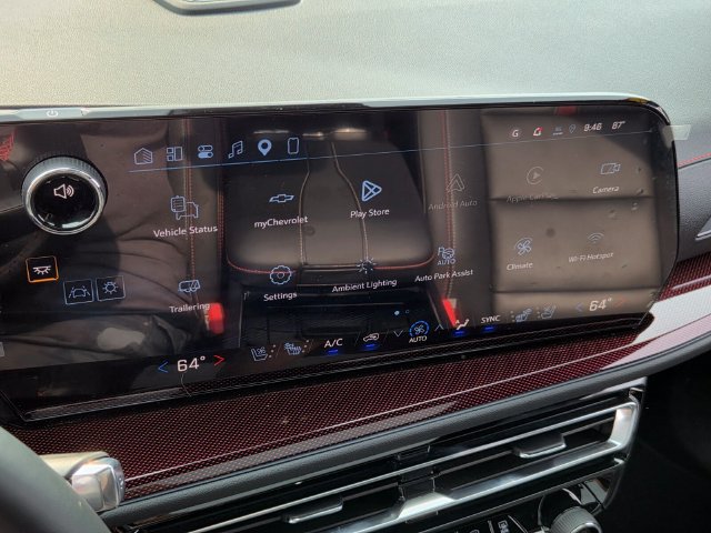 Used 2026 Chevrolet Traverse RS FWD image 21