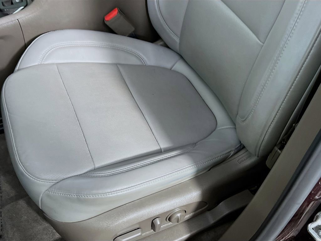 Used 2019 Chevrolet Traverse Premier AWD/4WD image 19