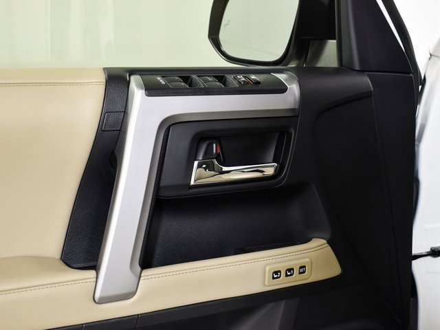 Used 2022 Toyota 4Runner Limited image 14