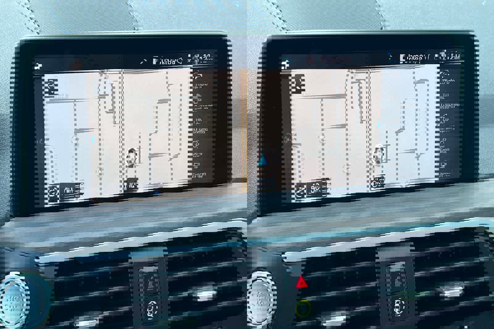 Used 2021 BMW X3 xDrive30e w/ Convenience Package image 23