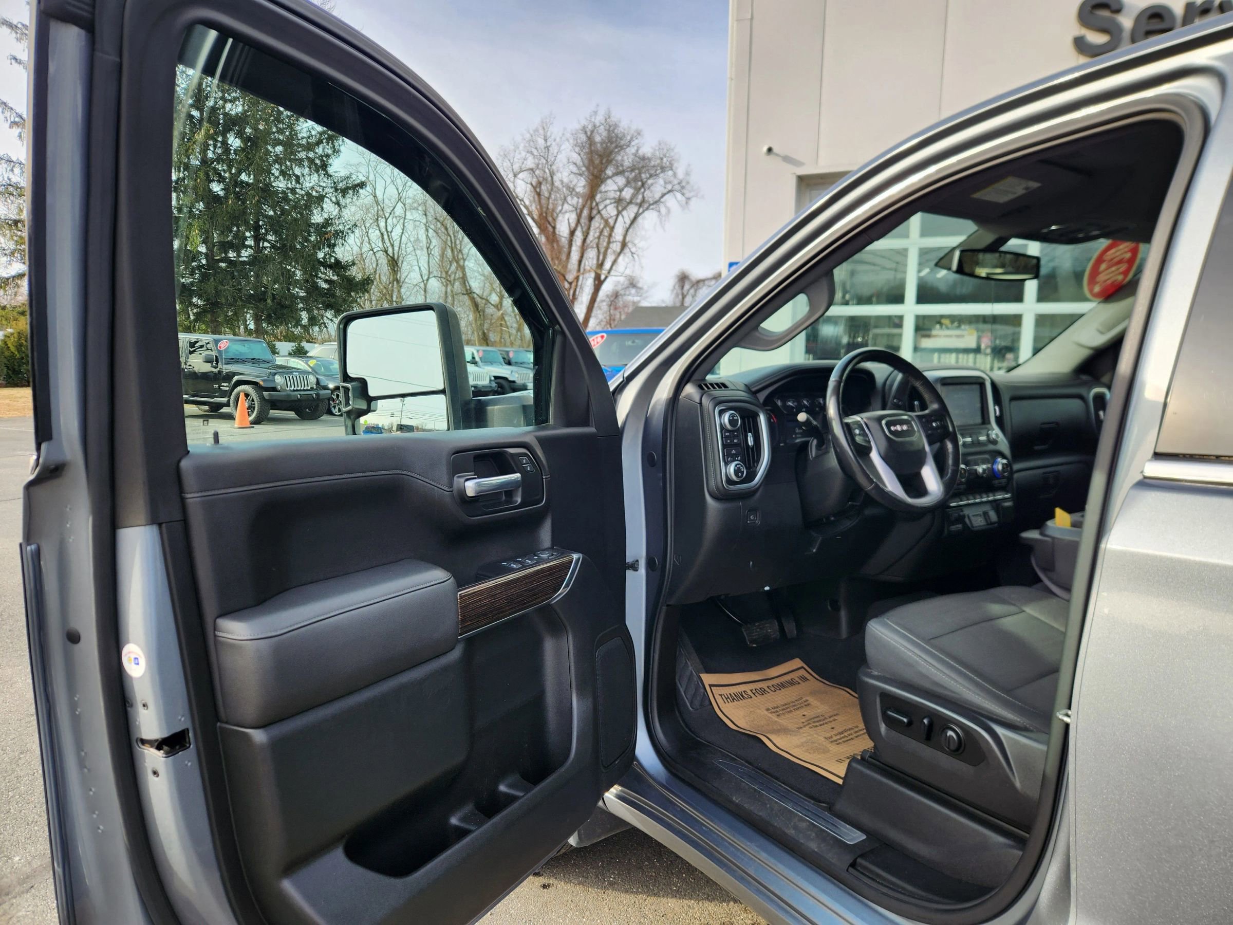 Used 2020 GMC Sierra 1500 SLE w/ SLE Value Package image 21