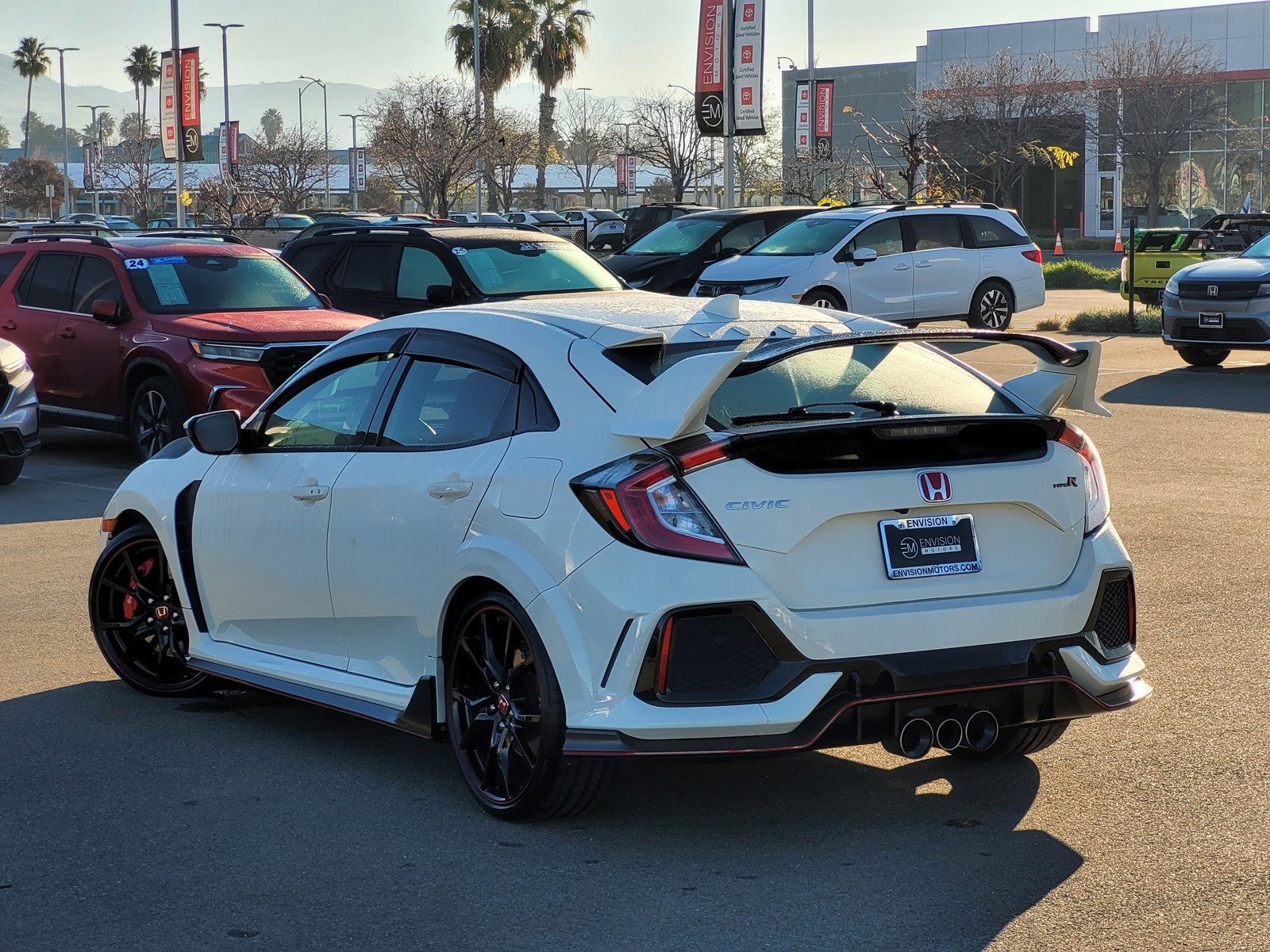 Used 2017 Honda Civic Type R image 7