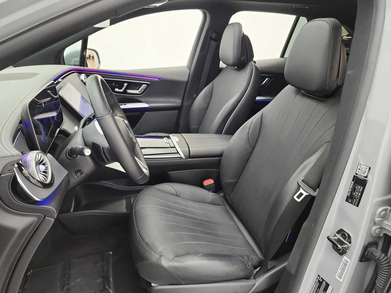 Used 2023 Mercedes-Benz EQE 500 4MATIC SUV image 15