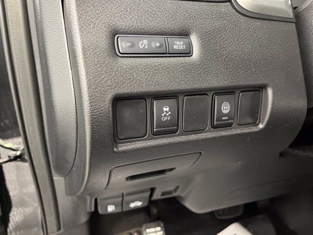 Used 2023 Nissan Murano SV w/ SV Midnight Edition Package FWD image 33