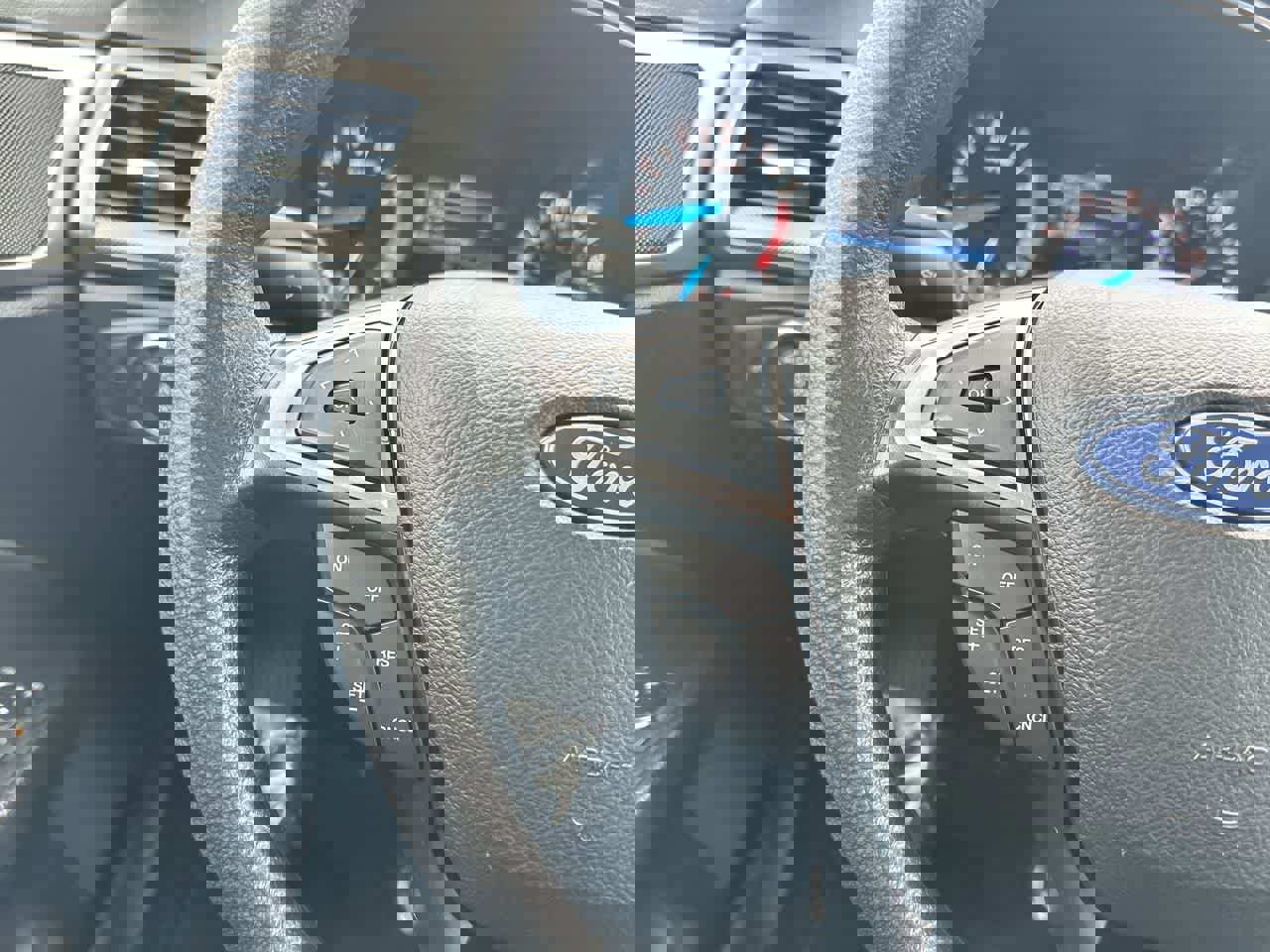 Used 2018 Ford Fusion SE image 28