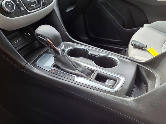 Used 2022 Chevrolet Equinox LS w/ LS Convenience Package image 9