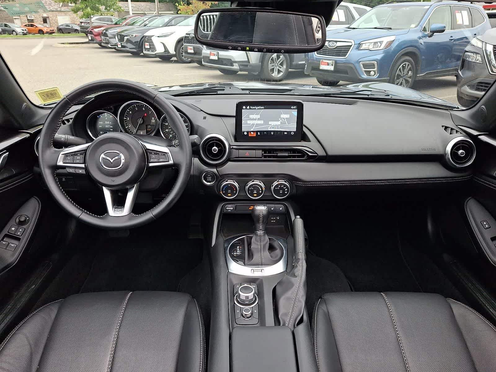 Used 2023 MAZDA MX-5 Miata Grand Touring RWD image 11
