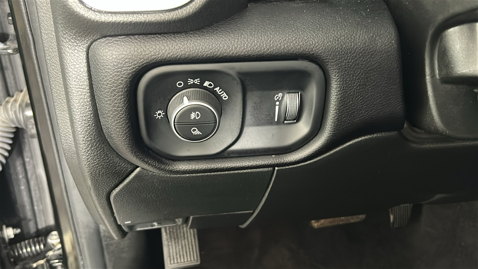 Used 2022 RAM 2500 Big Horn w/ Level A Equipment Group AWD/4WD image 24