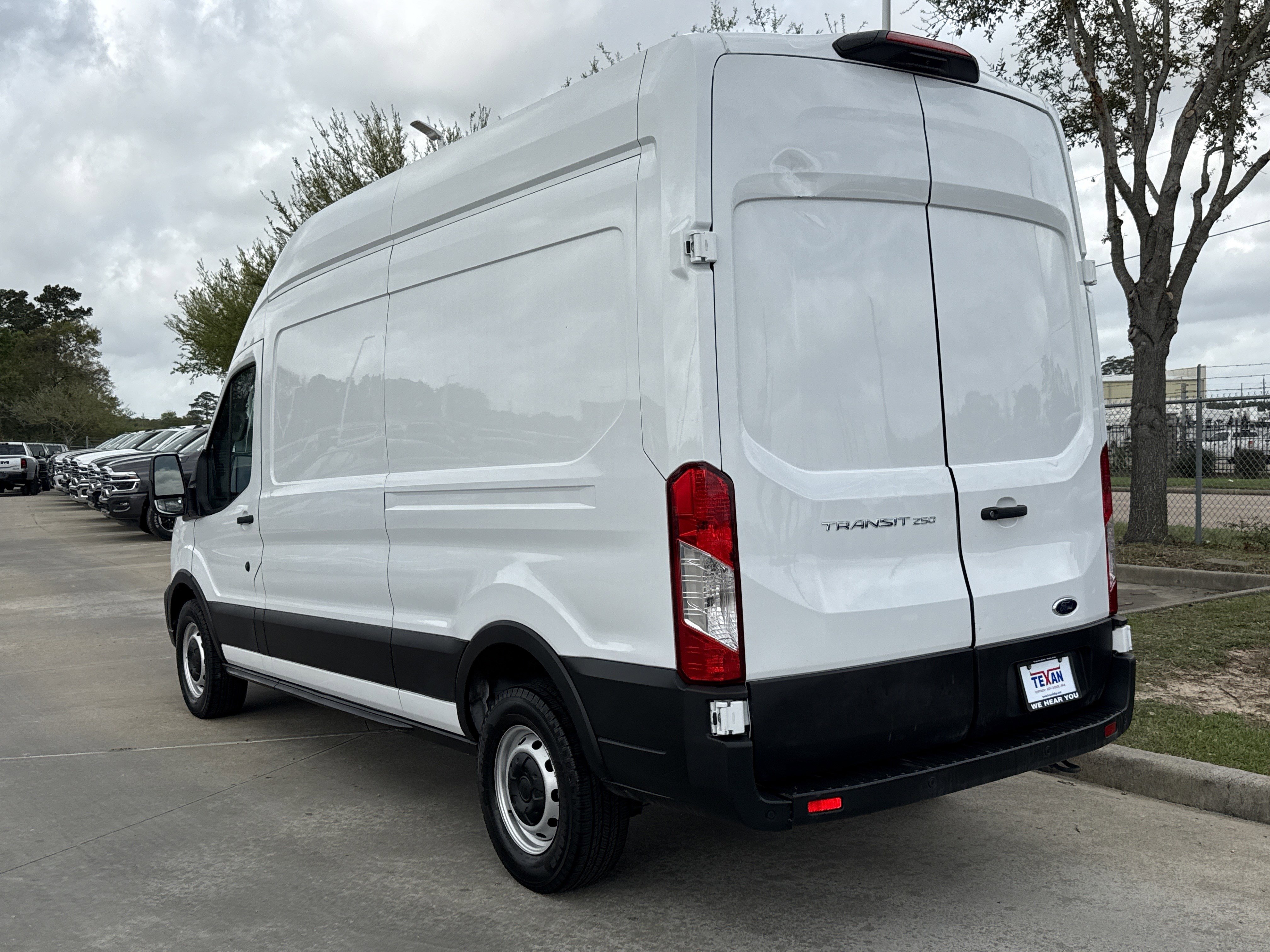 Used 2023 Ford Transit 250 Base w/ Load Area Protection Package image 5
