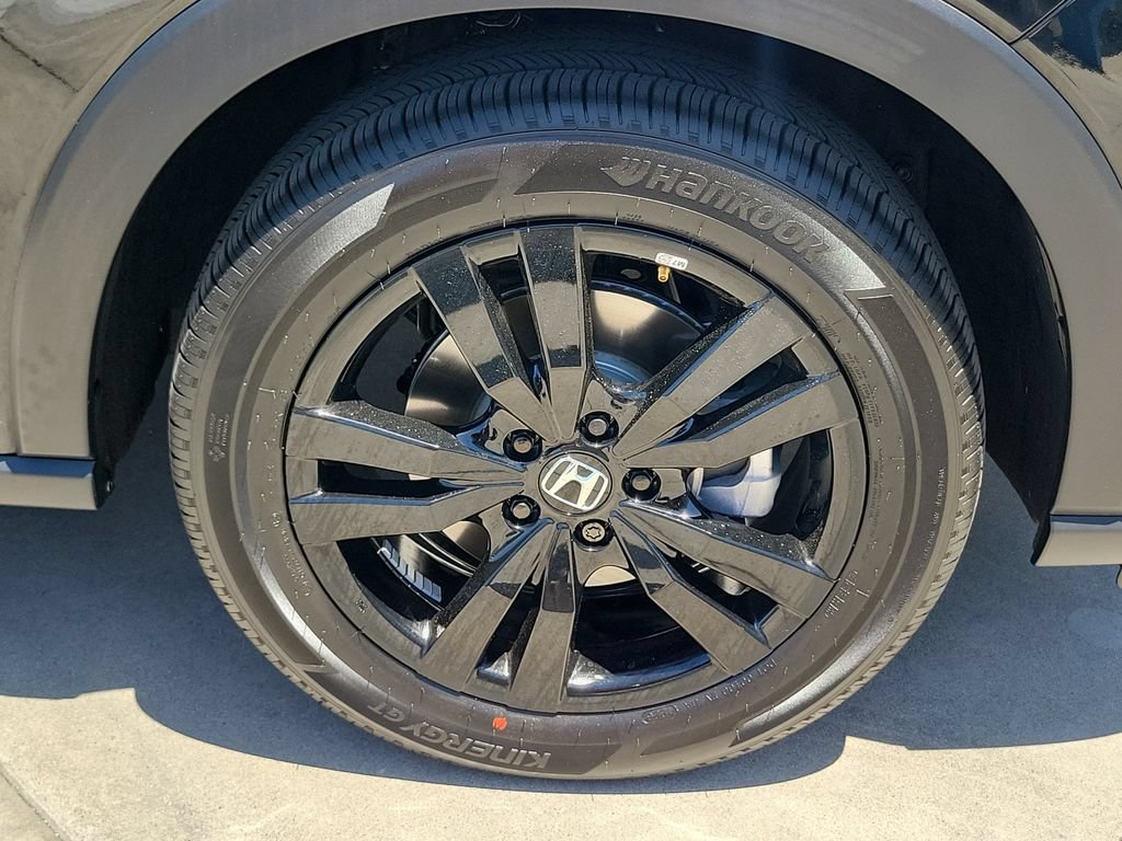 Certified 2027 Honda HR-V Sport image 6