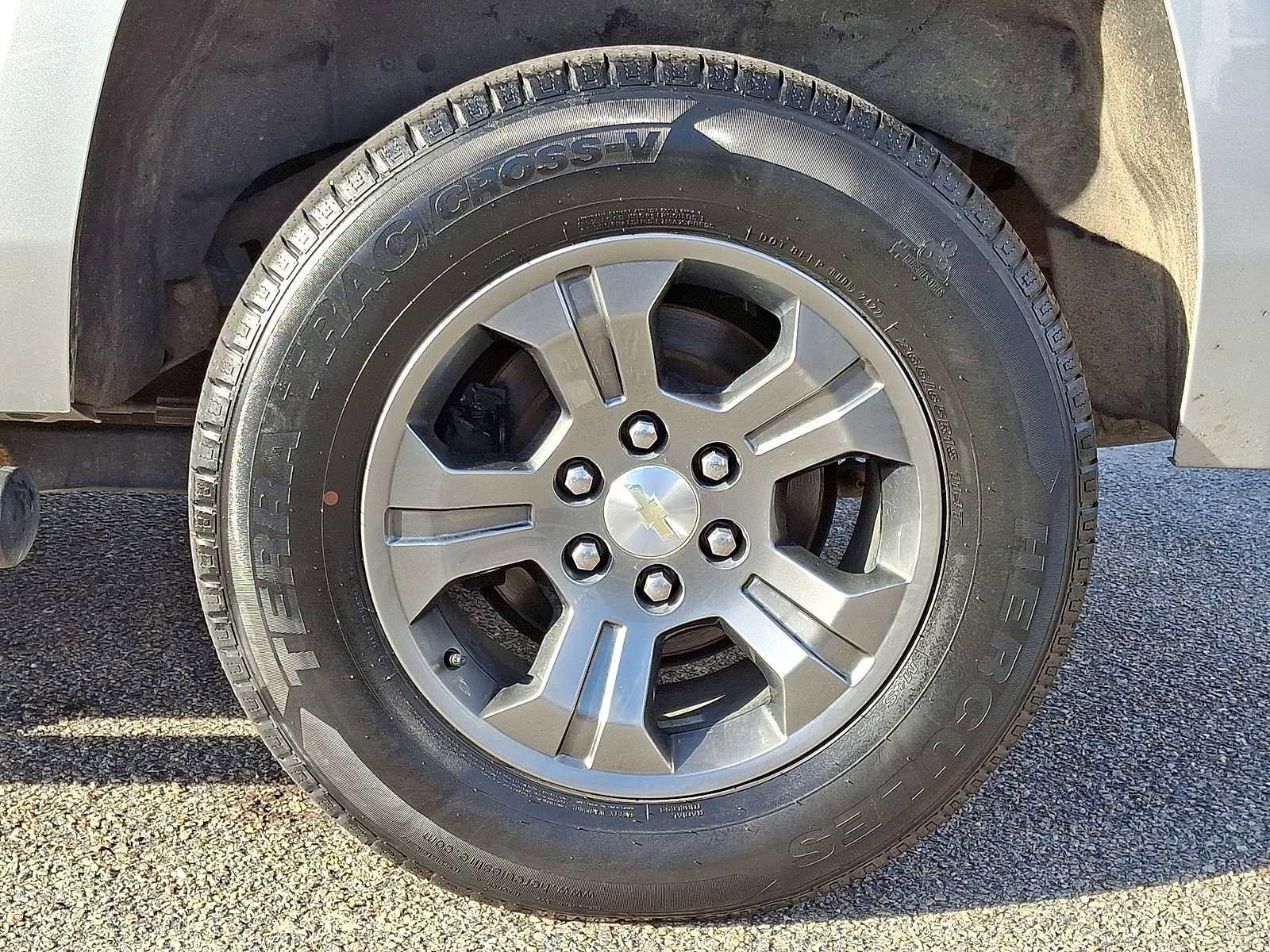 Certified 2019 Chevrolet Tahoe LT w/ Luxury Package image 38