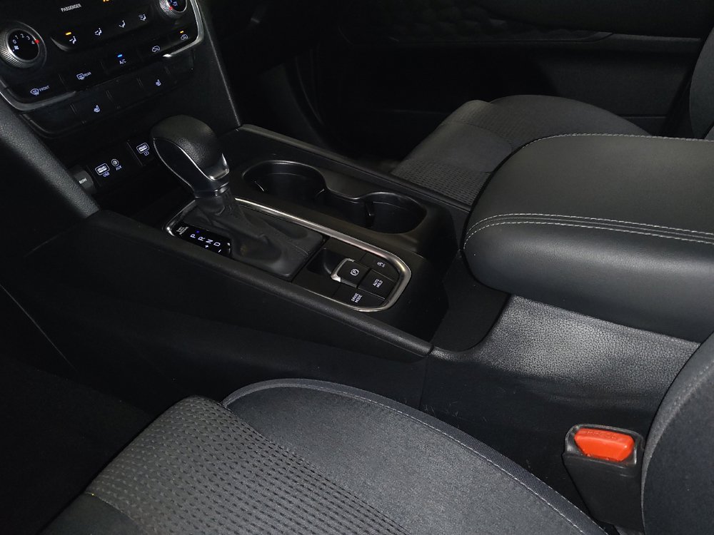 Used 2020 Hyundai Santa Fe SEL FWD image 26
