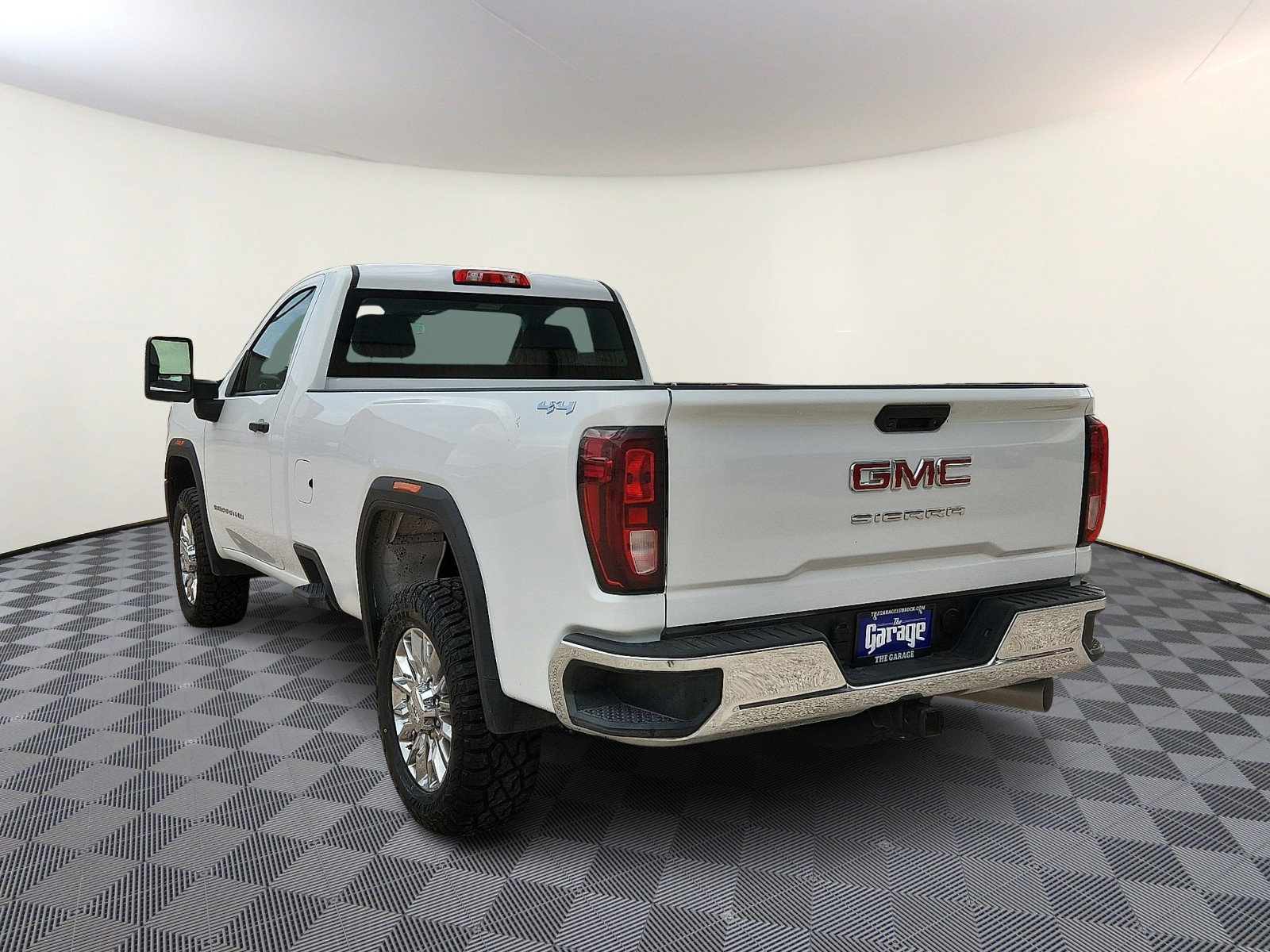 Used 2024 GMC Sierra 2500 Pro image 3