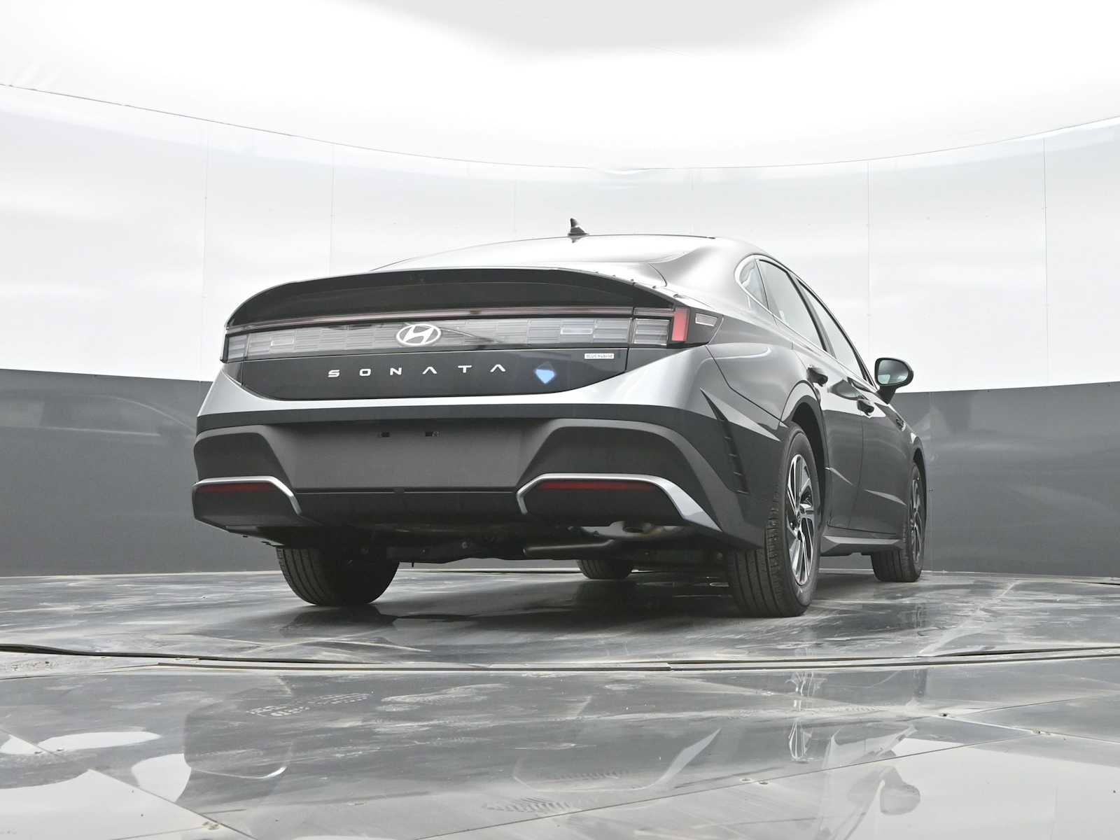 New 2026 Hyundai Sonata Blue image 33