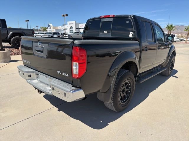 Used 2014 Nissan Frontier SV w/ SV Value Truck Package AWD/4WD image 3