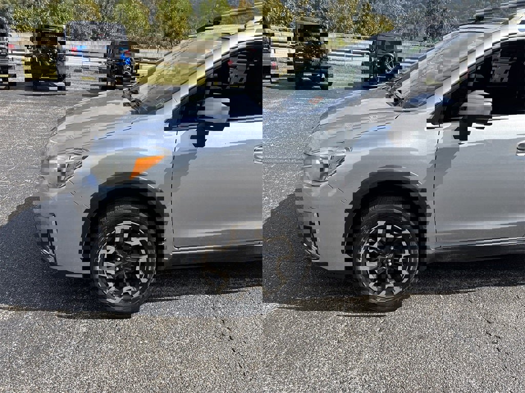 Used 2016 Subaru Crosstrek 2.0i Premium w/ Moonroof Package image 9