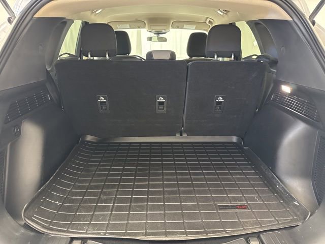 Used 2020 Ford Escape SE image 6