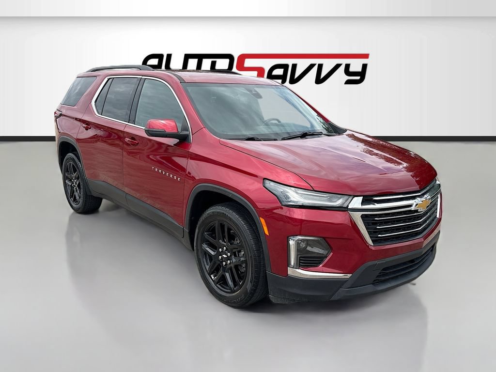 Used 2023 Chevrolet Traverse LT FWD image 1