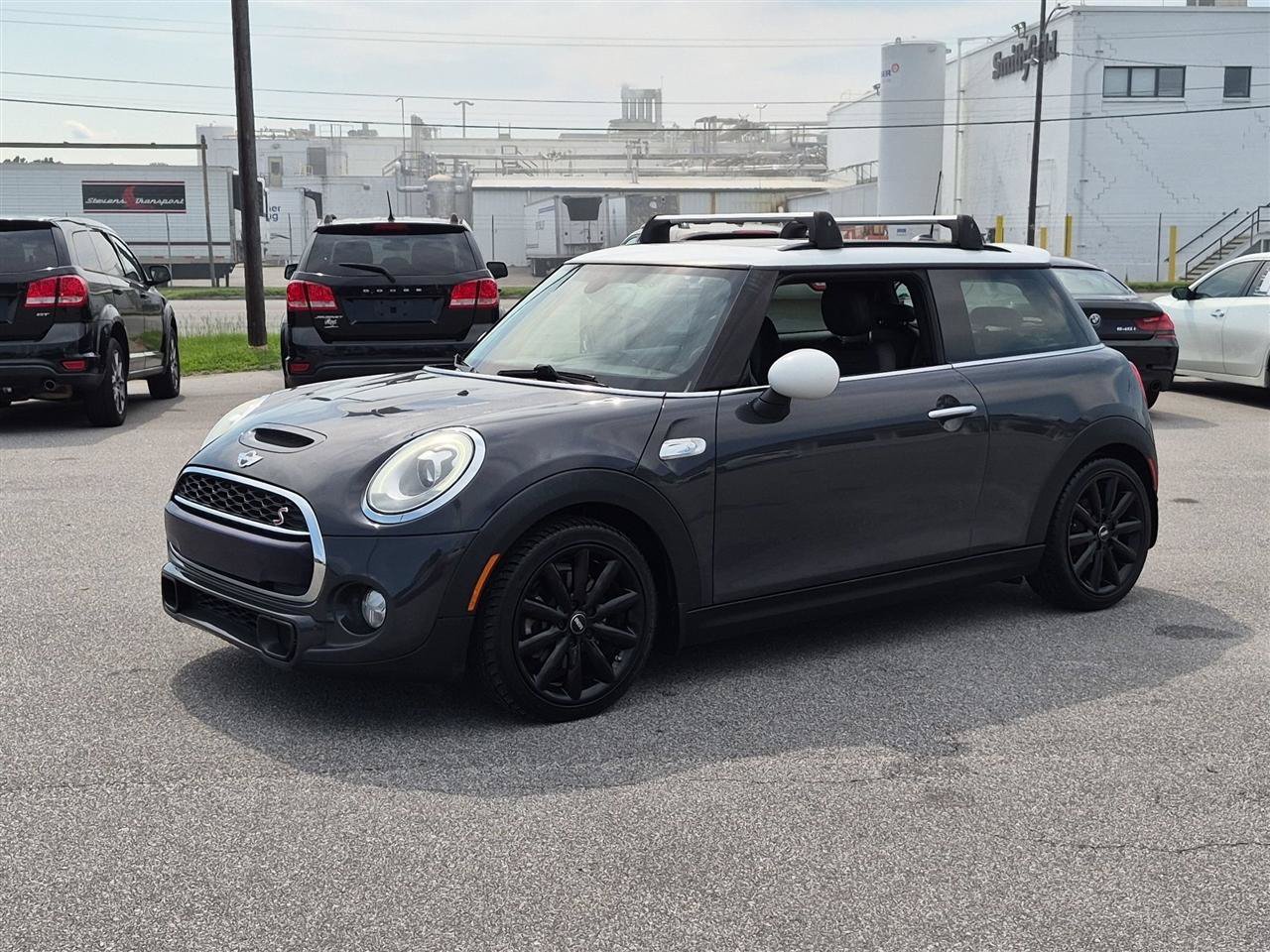 Used 2018 MINI Cooper S FWD image 7