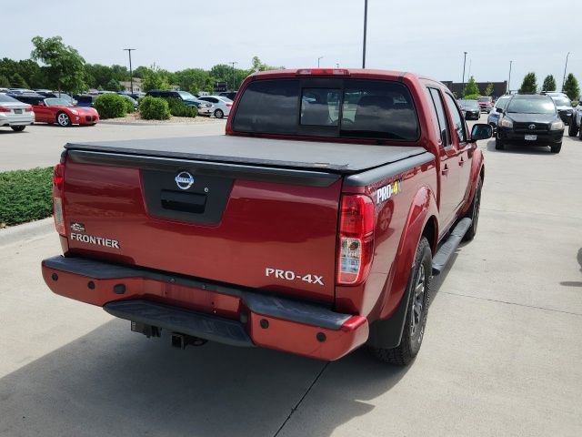Used 2015 Nissan Frontier PRO-4X AWD/4WD image 2