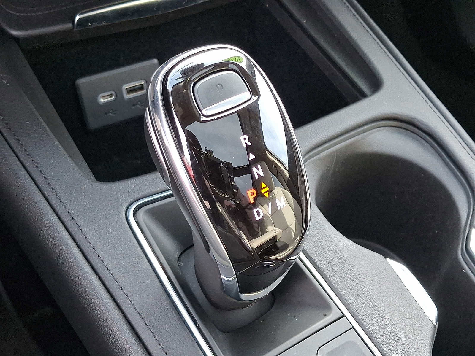 Used 2023 Cadillac XT4 Luxury w/ Cold Weather Package image 15