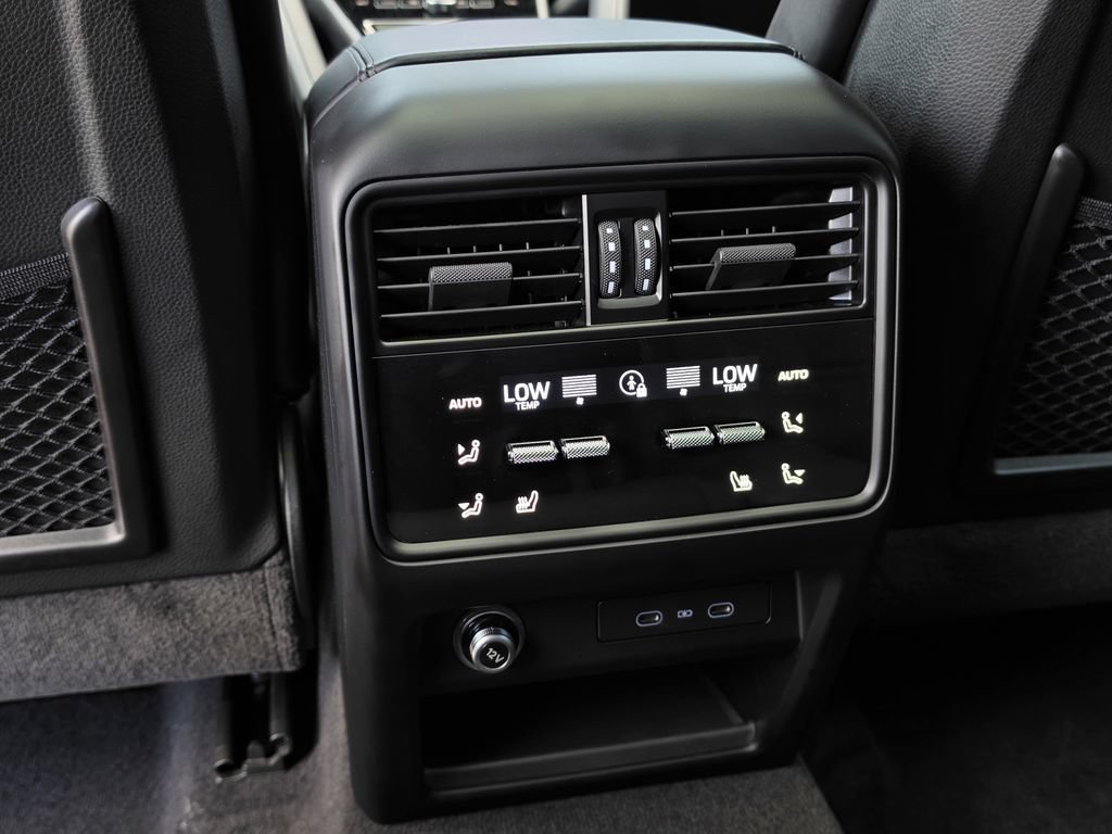 Certified 2026 Porsche Cayenne S AWD/4WD image 24